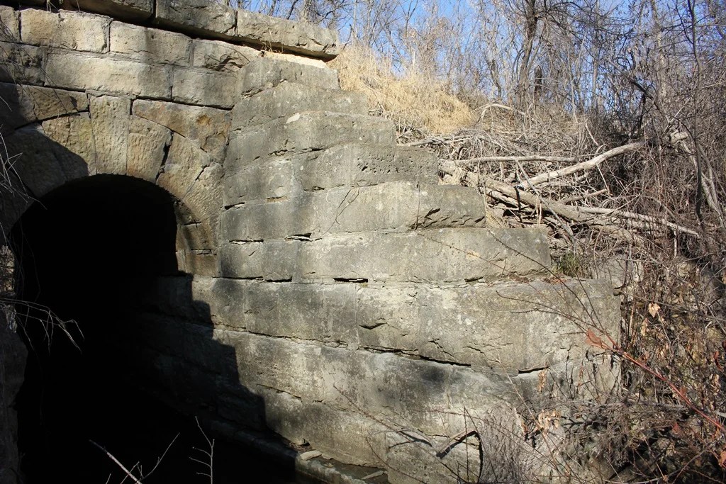 A&SV Enterprise Stone Arch